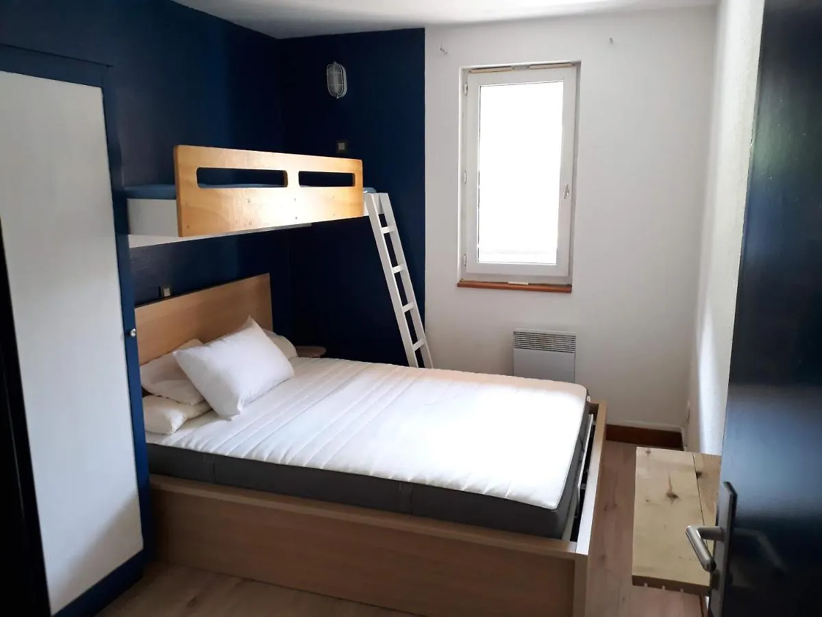 Appartement 4-5 Personnes Au Pied Des Pistes De Val Louron Genos 0*,  France